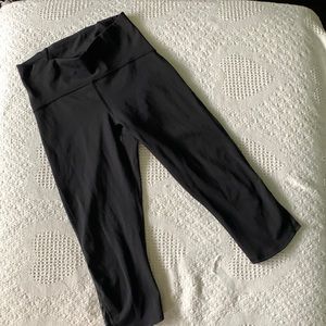 Lululemon crop leggings